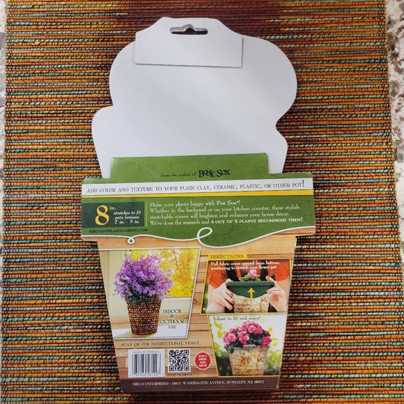 2pk Pot Sox Stretchable Fabric Planter Cover to Cover Flower Pots (Red) - Picture 4 of 6